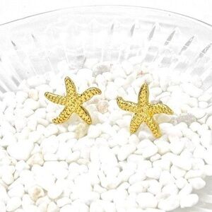 Yellow Gold Starfish Studs